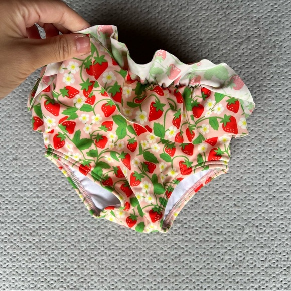 Baby Boden Pink Red Strawberry Novelty Print Ruffle Swim Bottom 9-12 Months EUC - Picture 2 of 6